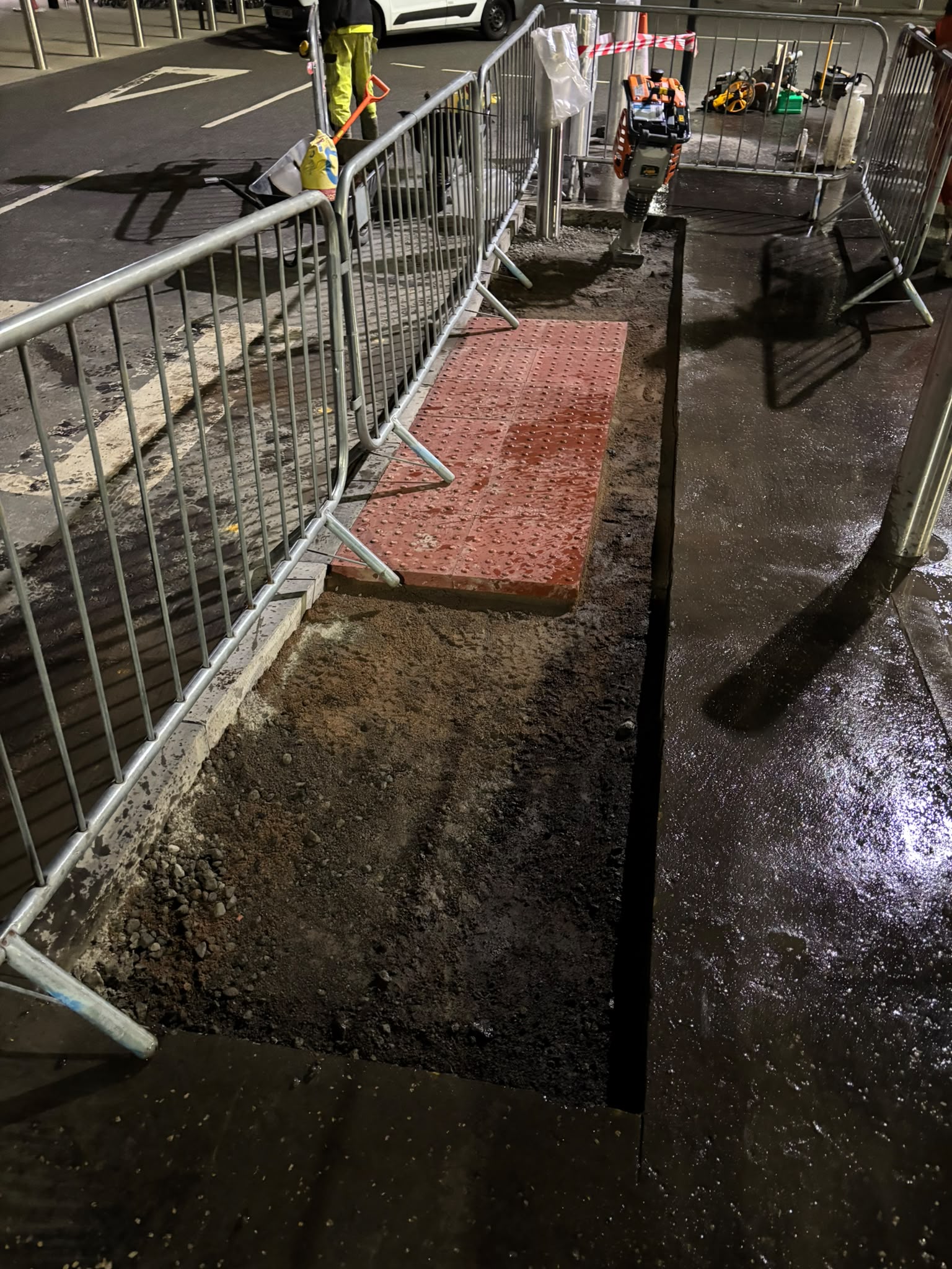 Dropped kerb excavation and preparation works at a retail site in Bishopbriggs